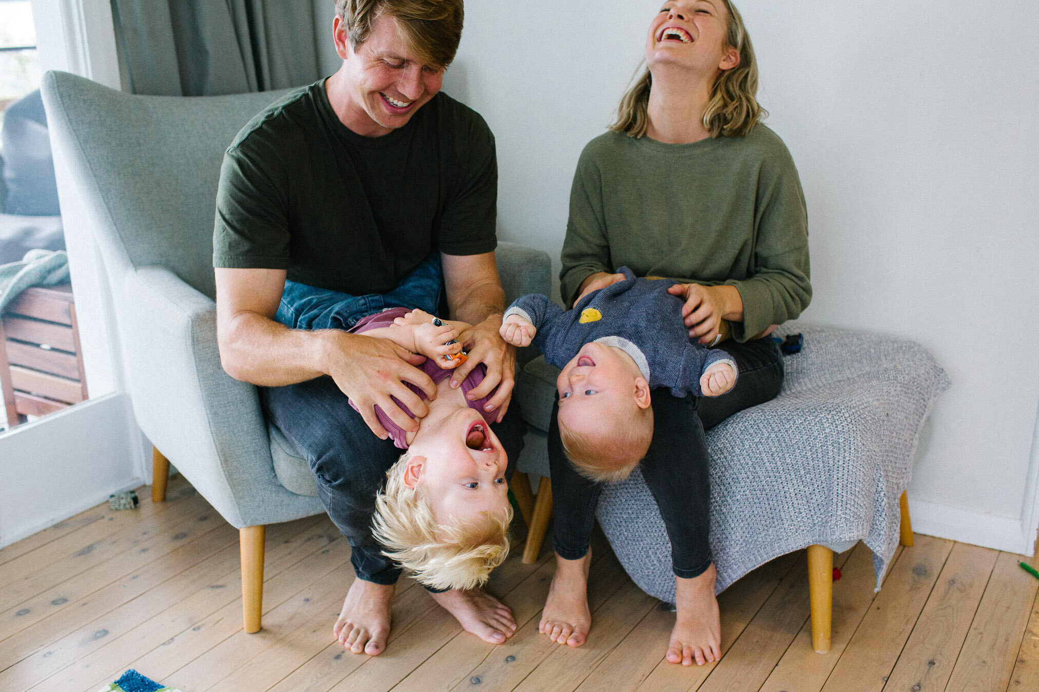 Candid relaxed family photos at home. Central Coast. Sandra Henri Photography.-17.jpg