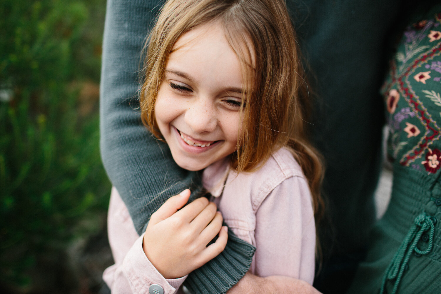 Family photographer Sydney Central Coast Natural, Relaxed, Candid. Sandra Henri Photography. Bouddi National Park.-1.jpg