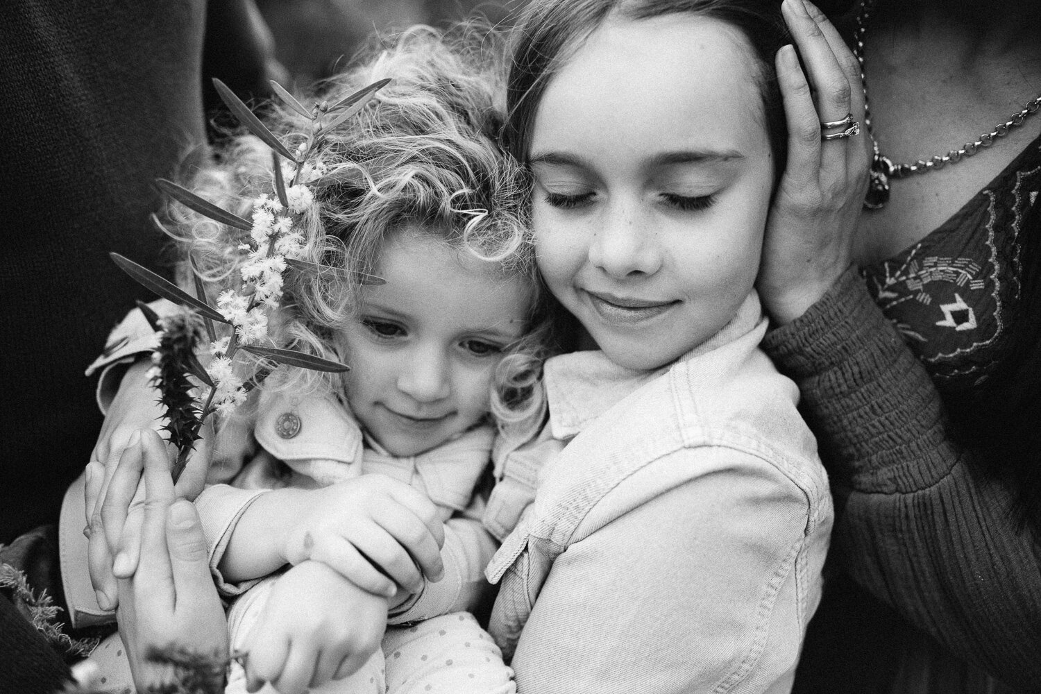 Family photographer Sydney Central Coast Natural, Relaxed, Candid. Sandra Henri Photography. Bouddi National Park.-13.jpg