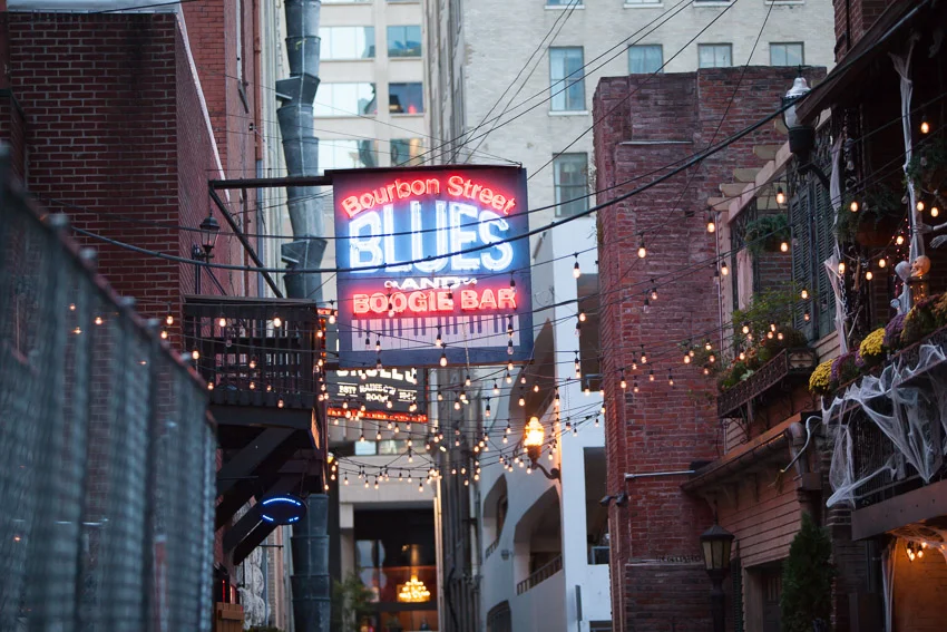 printers-alley.jpg
