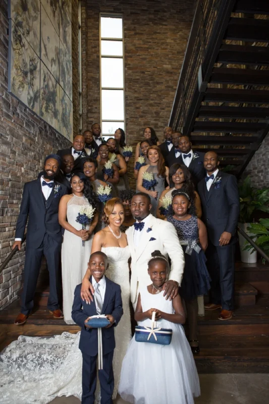 The-lodge-wedding-nashville-entire-bridal-party.jpg
