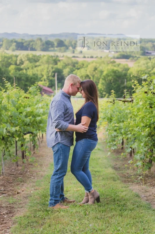 Engaged-couple-photo-at-Arrington-Vineyards-Nashville.jpg
