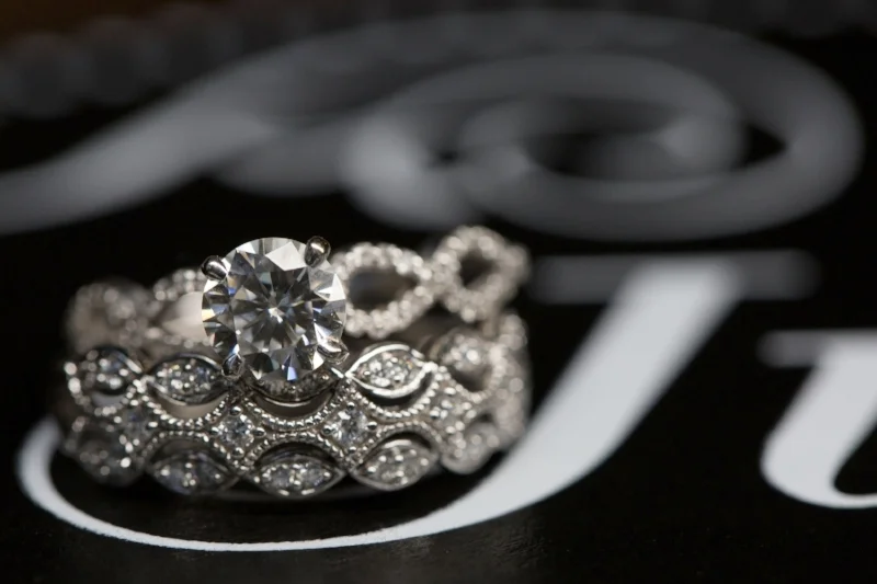 Gorgeous wedding ring set
