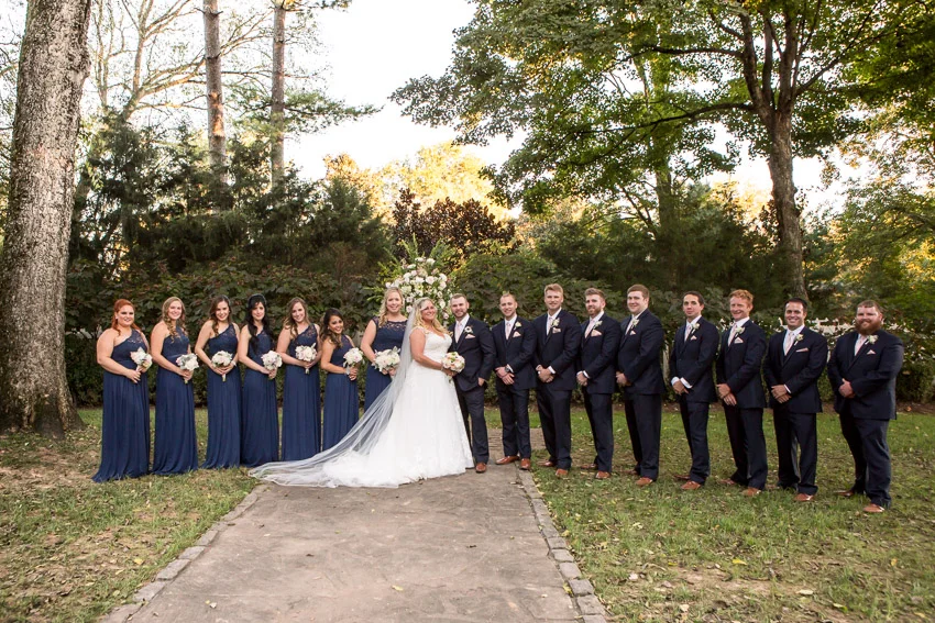 full-bridal-party-belle-meade-plantation.jpg