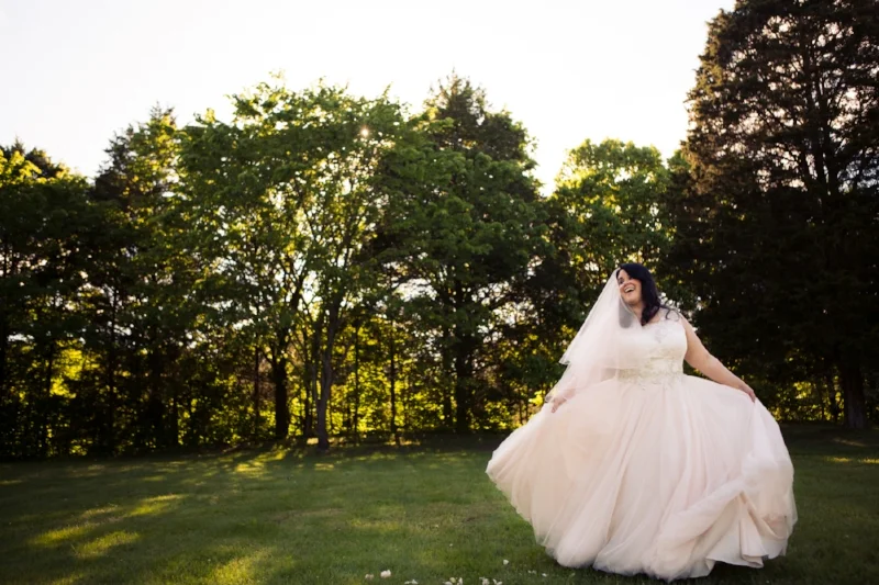 Loveless Cafe Bride