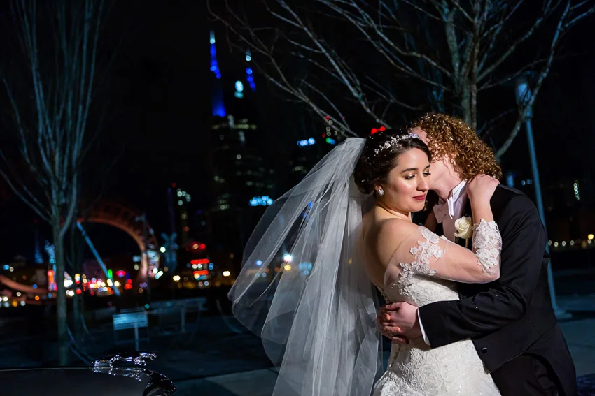 Nashville-wedding-bride-and-groom-portrait-riverfront.jpg