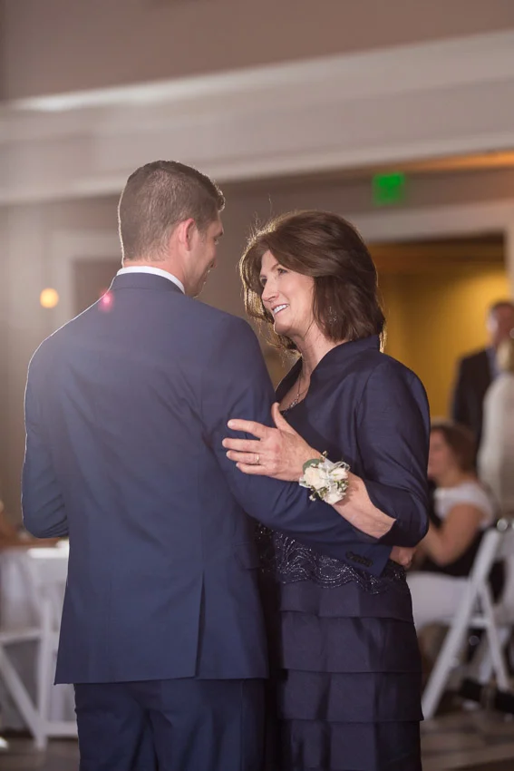 Shelby&David-sneakpeak-0105.jpg