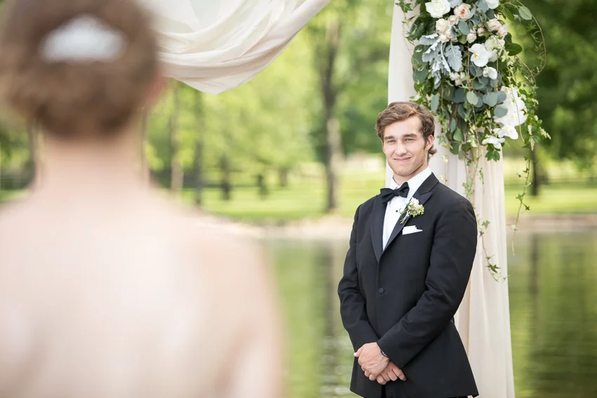 The-Estate-at-Cherokee-dock-wedding-photo-shoot-2009.jpg