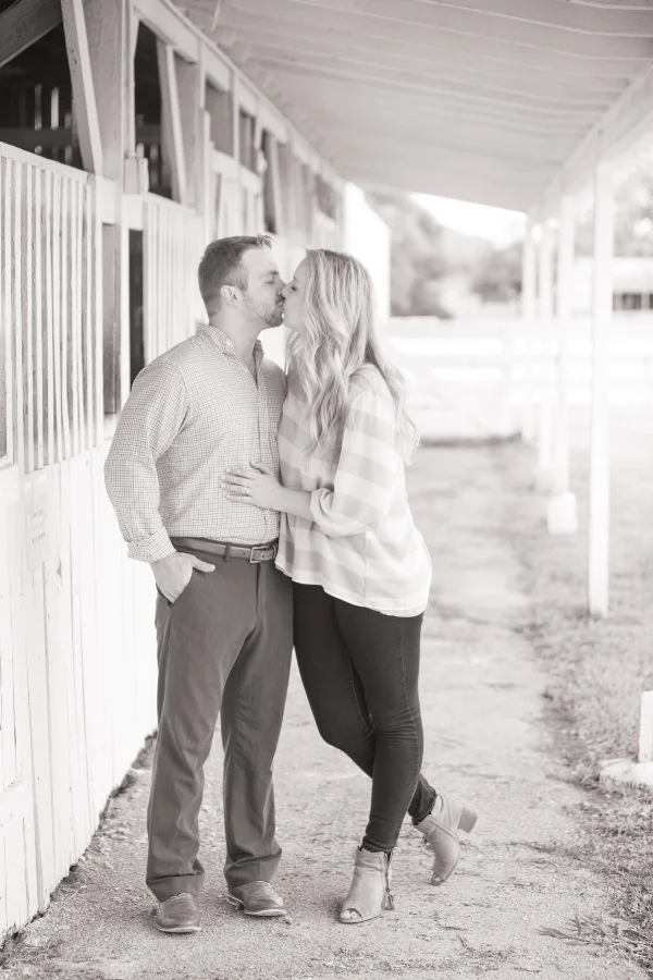 Kellie-and-Matt-Engagment-Sneak-Peak-0044.jpg