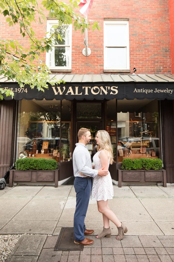 Kellie-and-Matt-Engagment-Sneak-Peak-0071.jpg