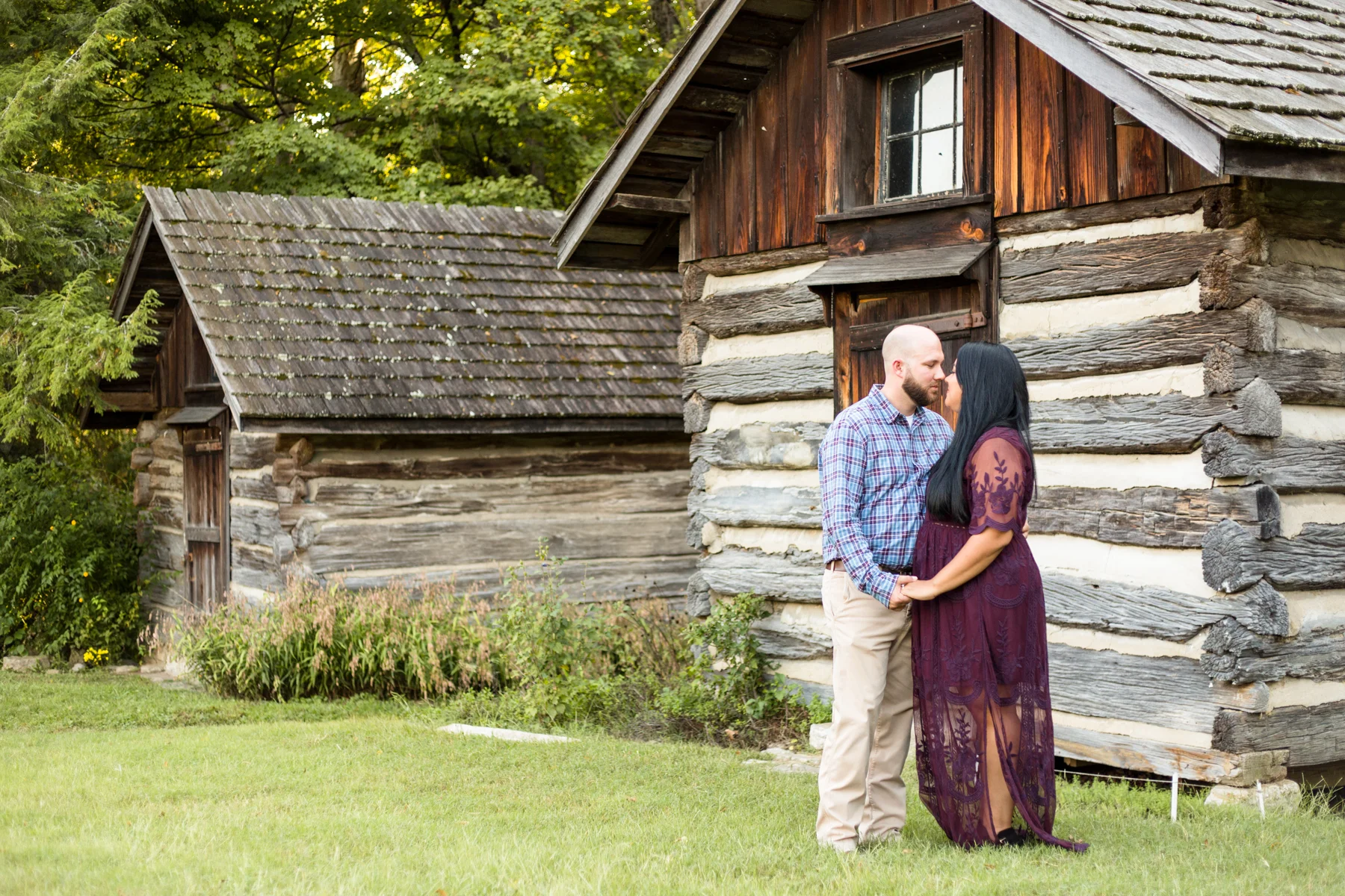 Lauren-and-Johnathan-enagement-sneak-peak-0027.jpg