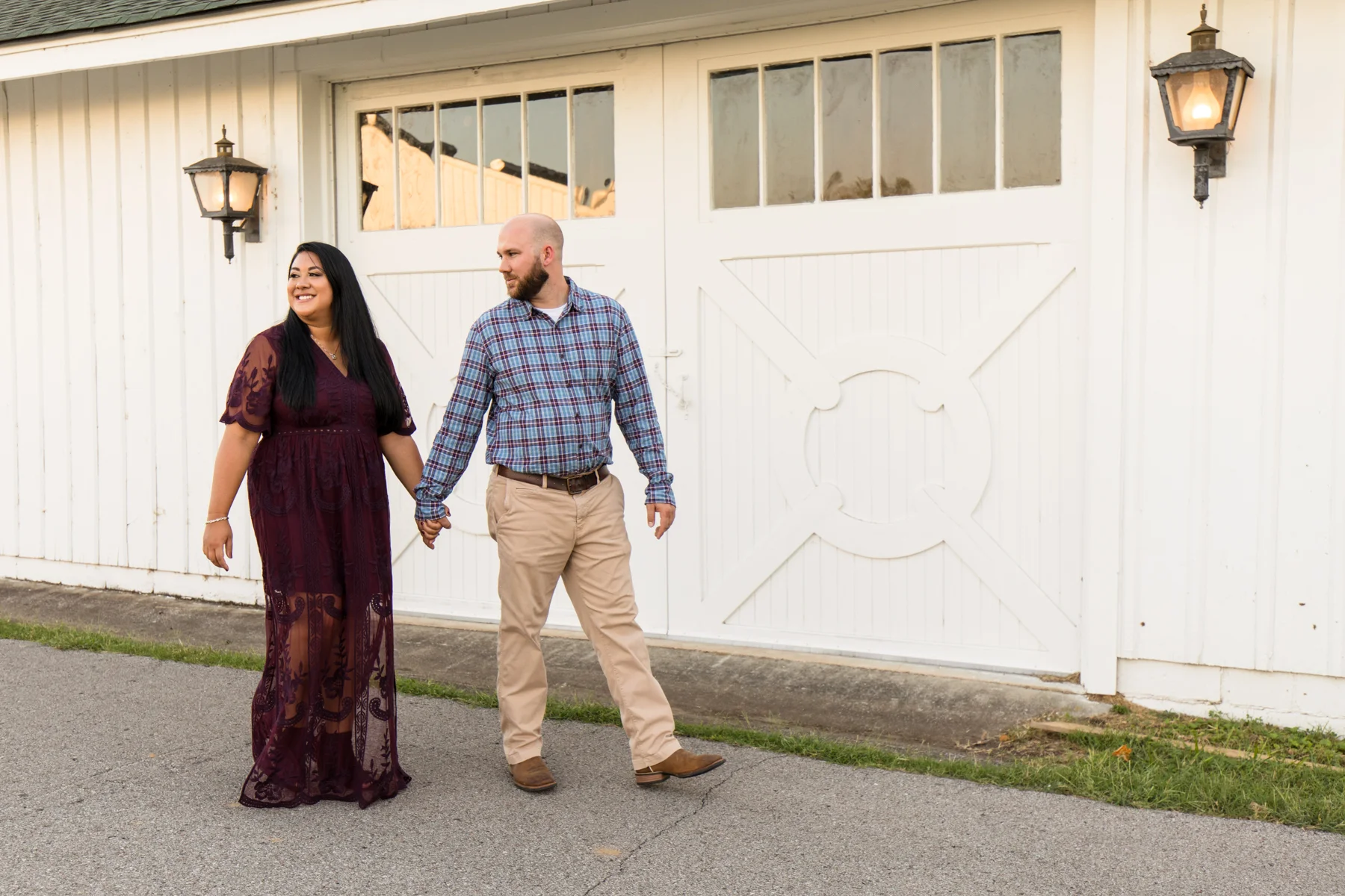 Lauren-and-Johnathan-enagement-sneak-peak-0032.jpg