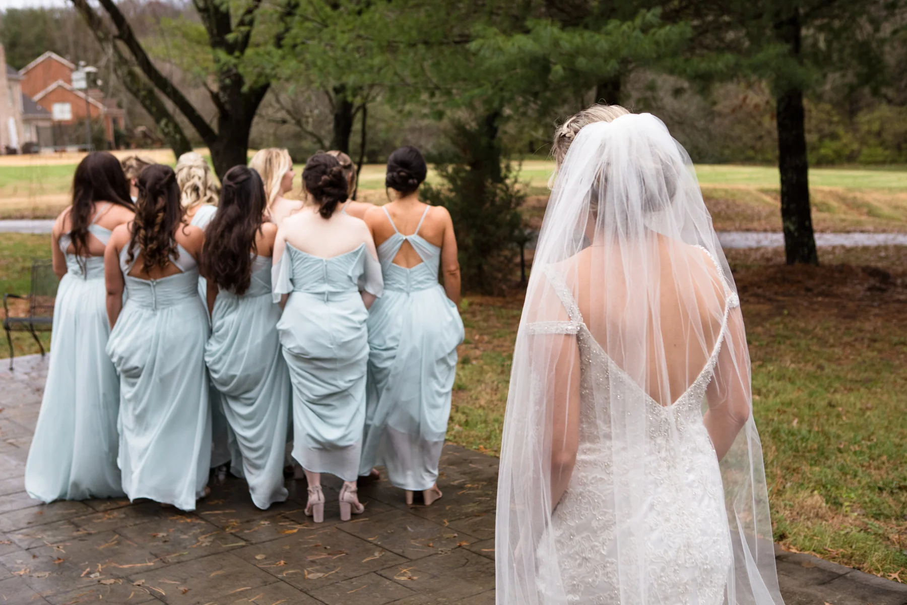 bridesmaid-first-look-wedding-day.jpg