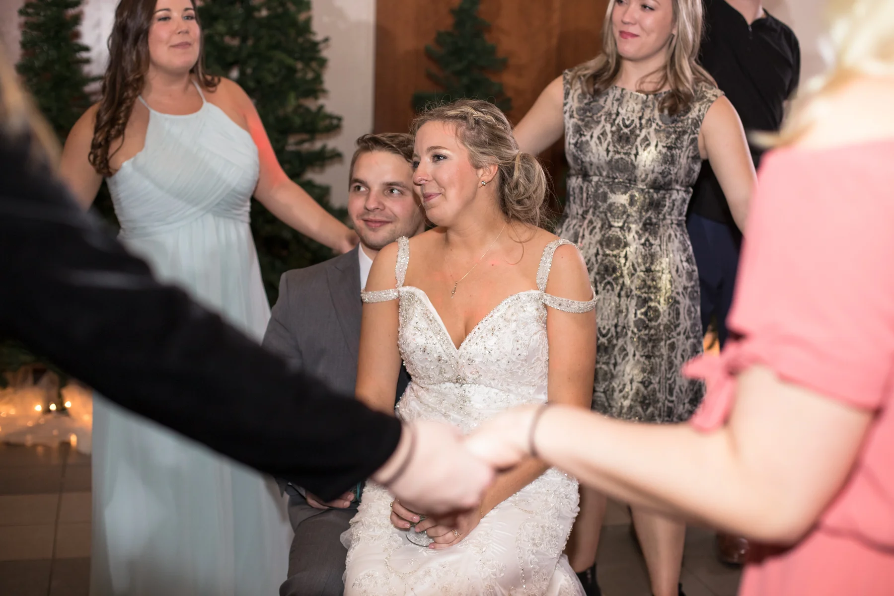 Kelli-and-Matt-Nashville-Wedding-Sneak-Peak-0317.jpg