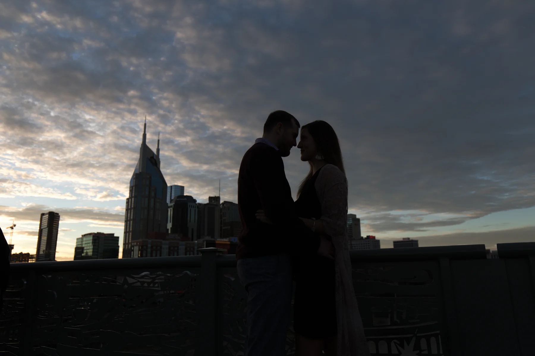 nashville-skyline-couple-shoot.jpg