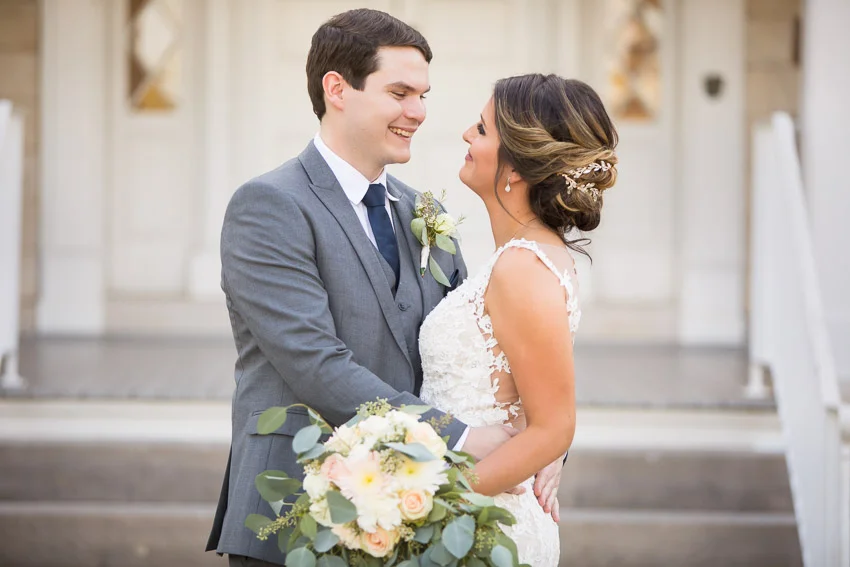 Ravenswood-Mansion-Wedding-Mia-and-Greg-0158.jpg