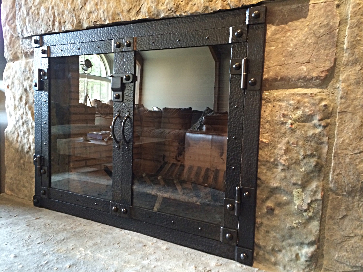 Fireplace doors.jpg