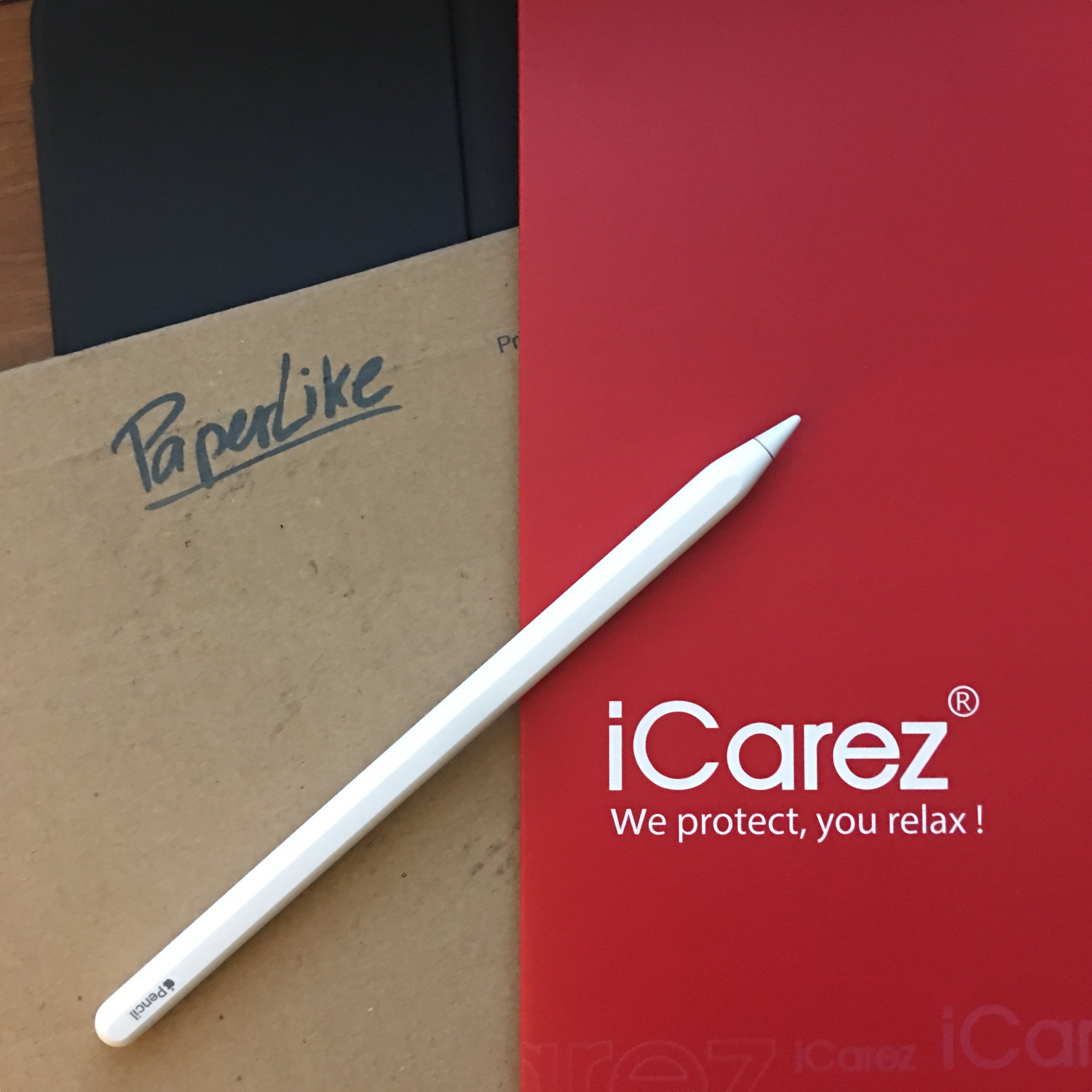 Paperlike vs iCarez - Textured screen protectors for iPad pros. — Rob  McClurkan Illustration