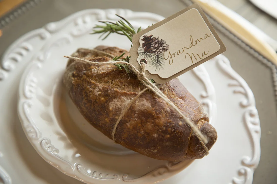 bread place cards.jpg