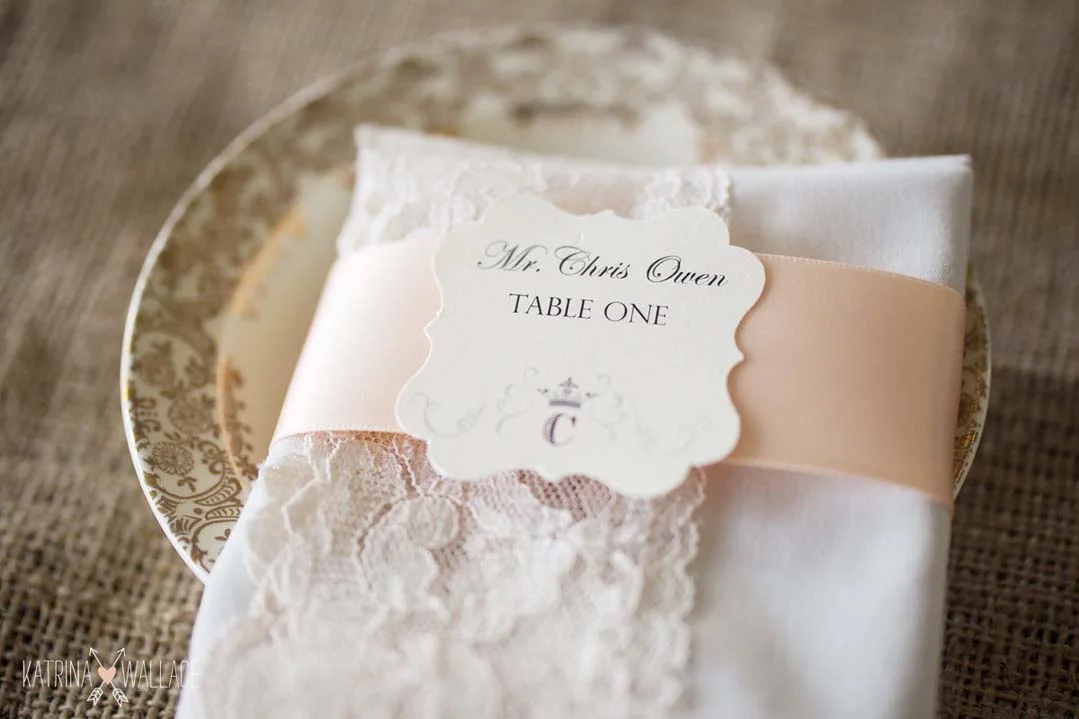 vintage place setting wedding.jpg