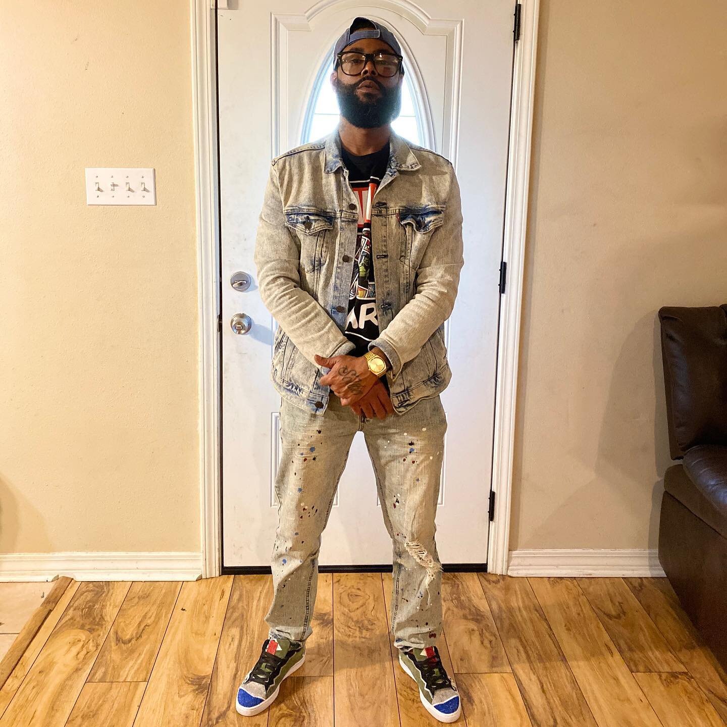 If ya haven&rsquo;t been seeing me it&rsquo;s cause I ain&rsquo;t wanna be seen...They do it fa da gram &amp; I do it fa da Grands #happythanksgivng #happyholidays #grind #double #timeandahalf #nodaysoff #core #ceza #realat