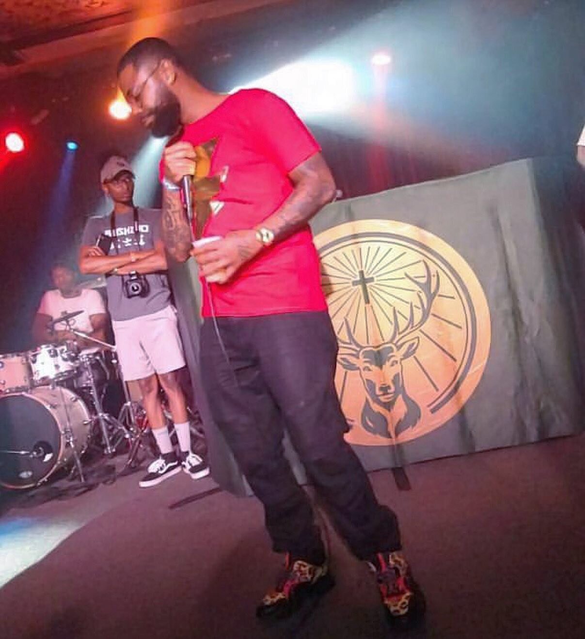 Had a dope time performing (With a live drummer) &amp; networking with some dope cool people @hobnola da other night S/o @loumuzik for da opportunity &amp; everybody who came support or wanted to 💯 #Gudda #live #performance #houseofblues #neworleans