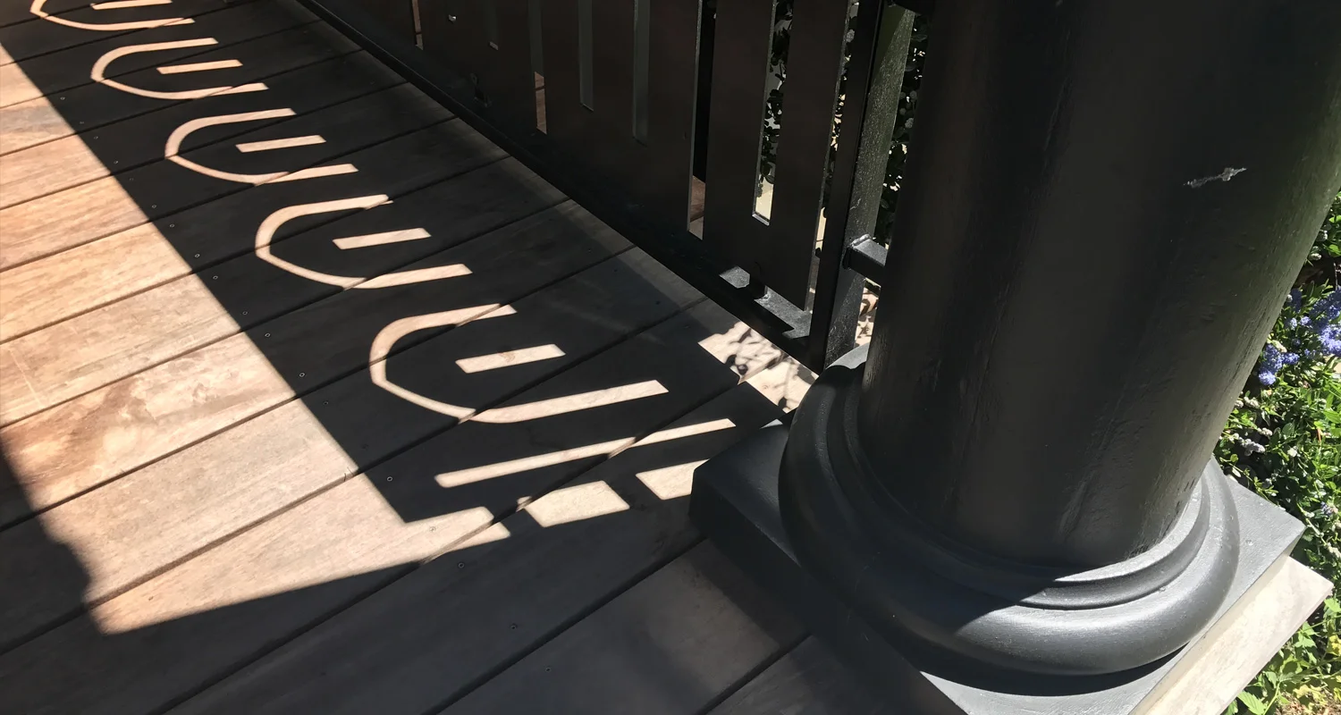 railing3.jpg