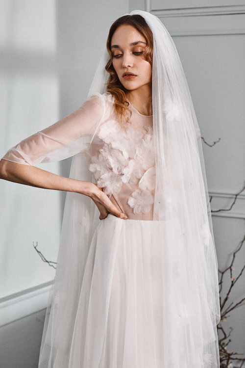 Gregory_Dress_&_Welsh_Veil_Halfpenny_Songbird_LOOKBOOK206.jpg