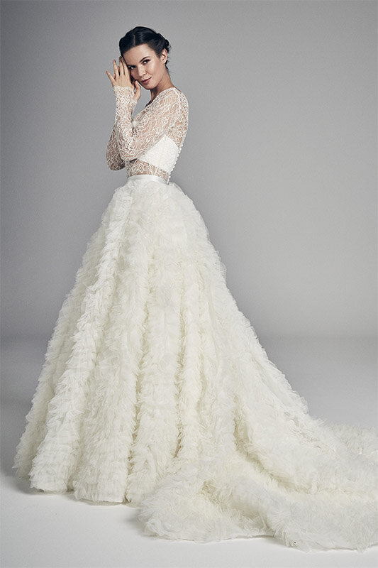 divine-side-wedding-dresses-uk-suzanne-neville-flores-collection-2020-533x800-1.jpg