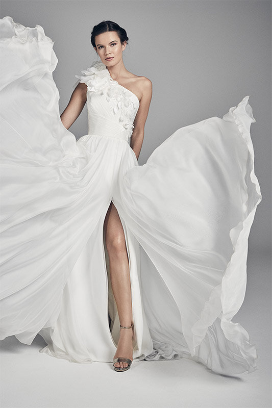 peony-wedding-dresses-uk-suzanne-neville-flores-collection-2020-533x800-1.jpg