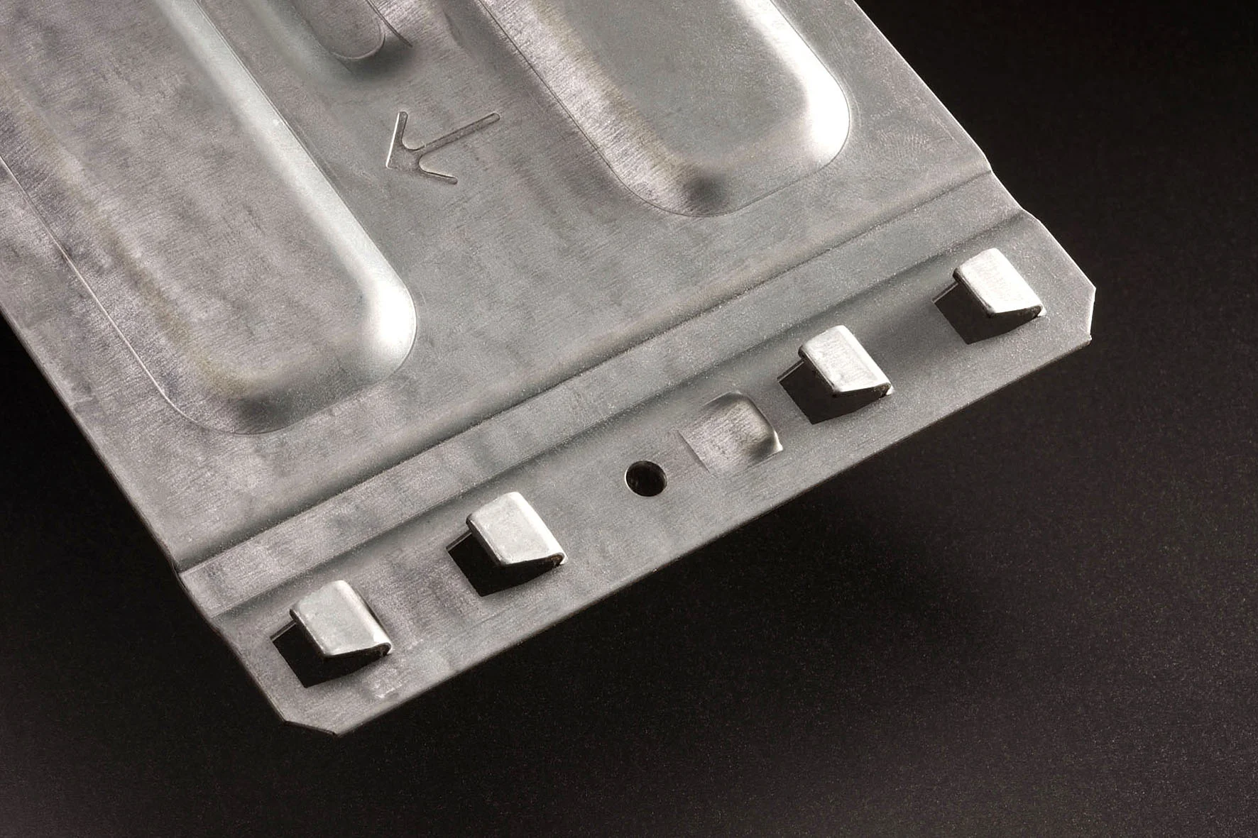 product photo of shelf bracket made with a WEMO production line