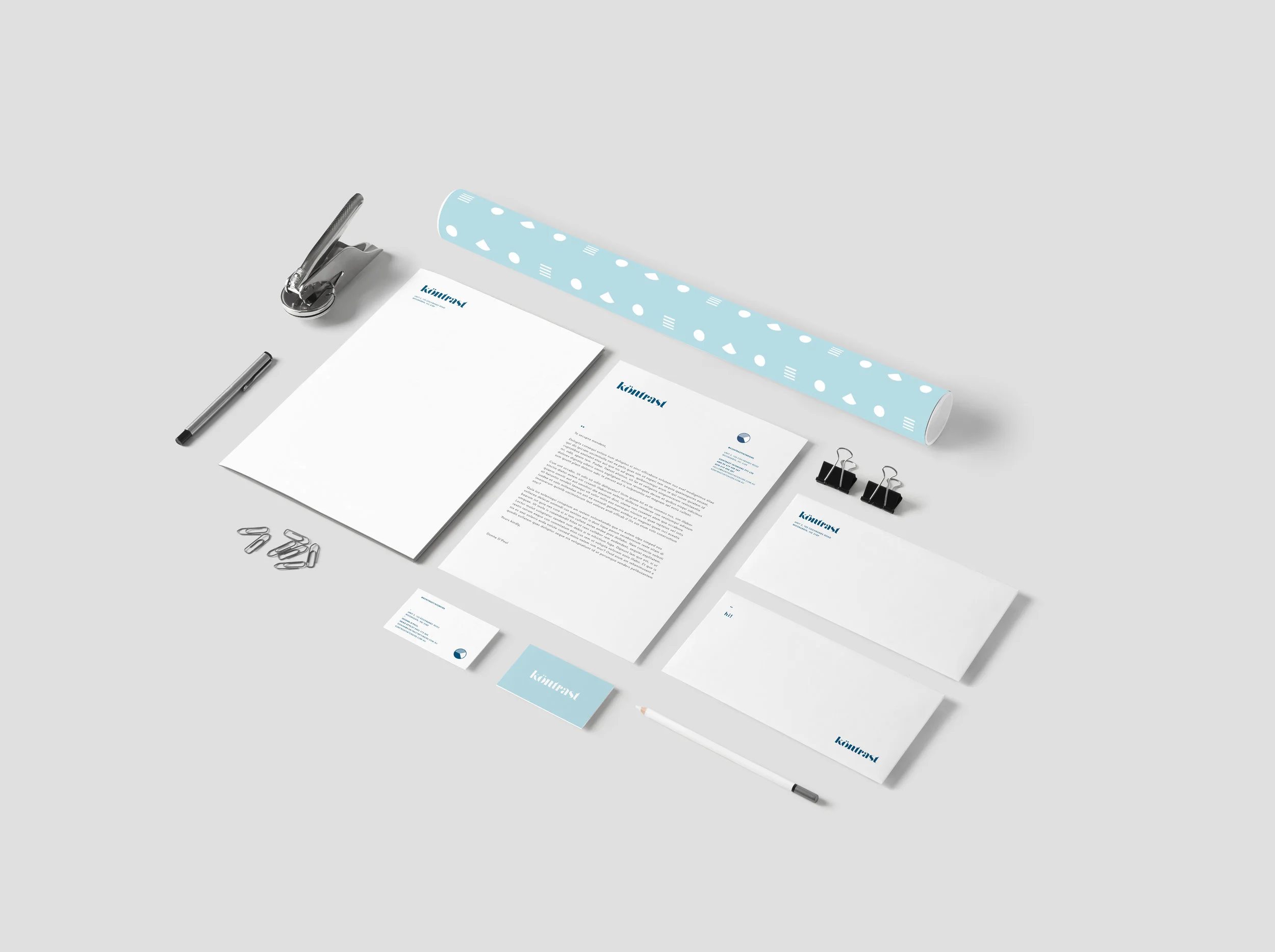 06_Corporate_Stationery_Mockup_02.jpg