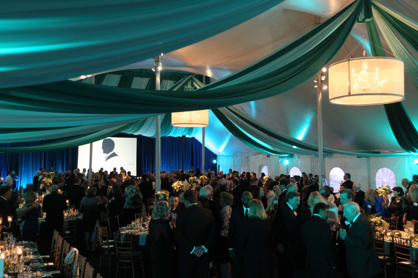 live-events-custom-fabric-tent-design-darden-uva-charlottesville-2.jpg