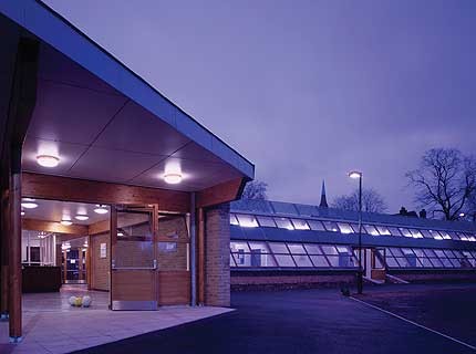 Burgess Park YSP Pavilion 1.jpg