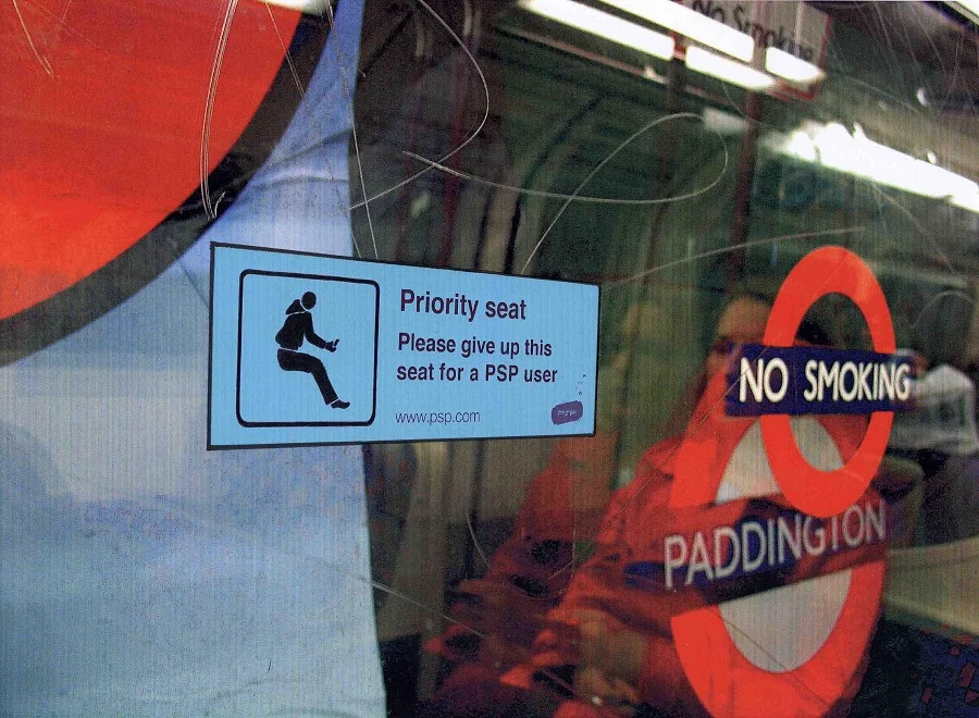 PlayStation PSP Ambient