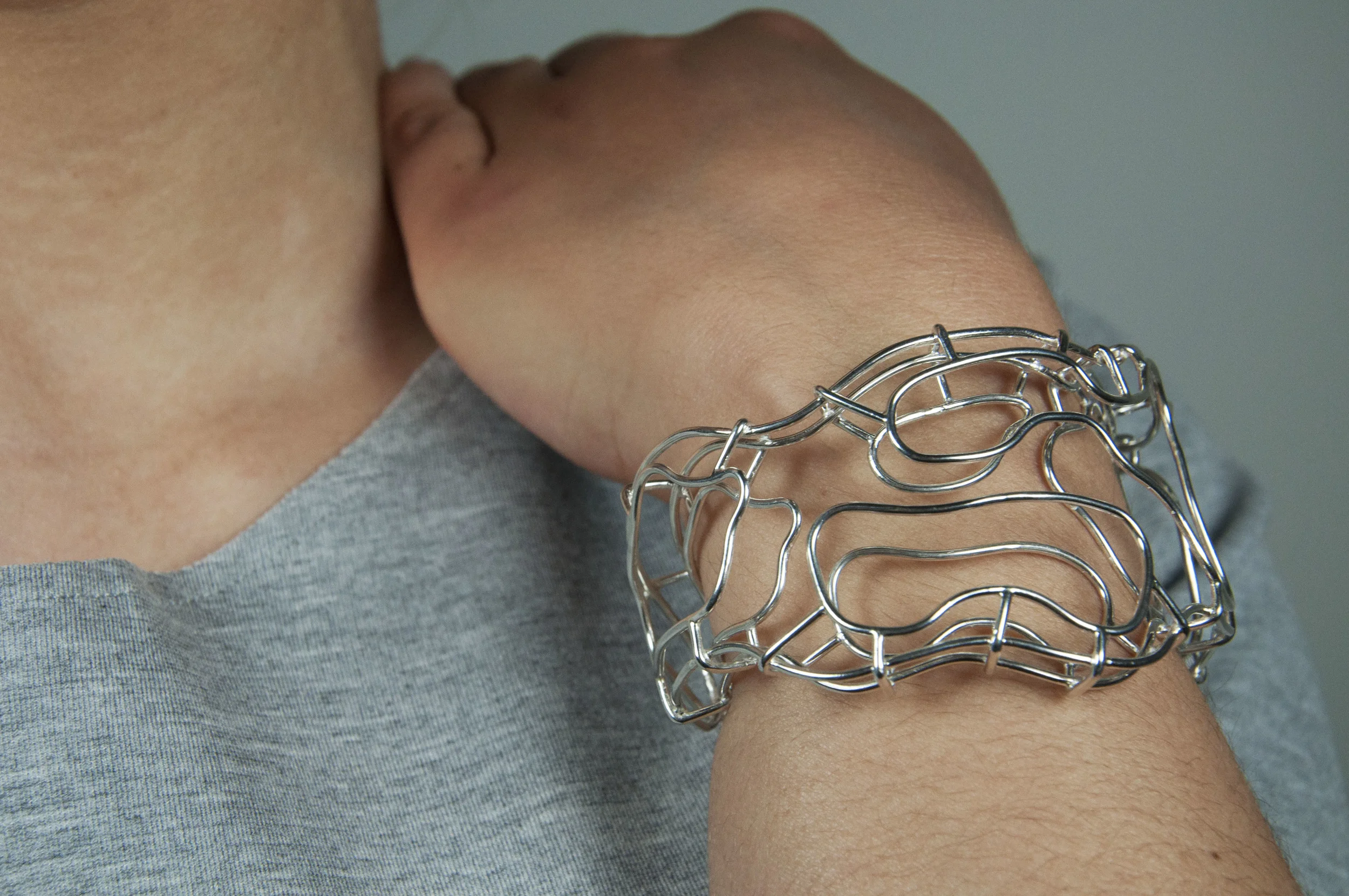 Cell Cuff