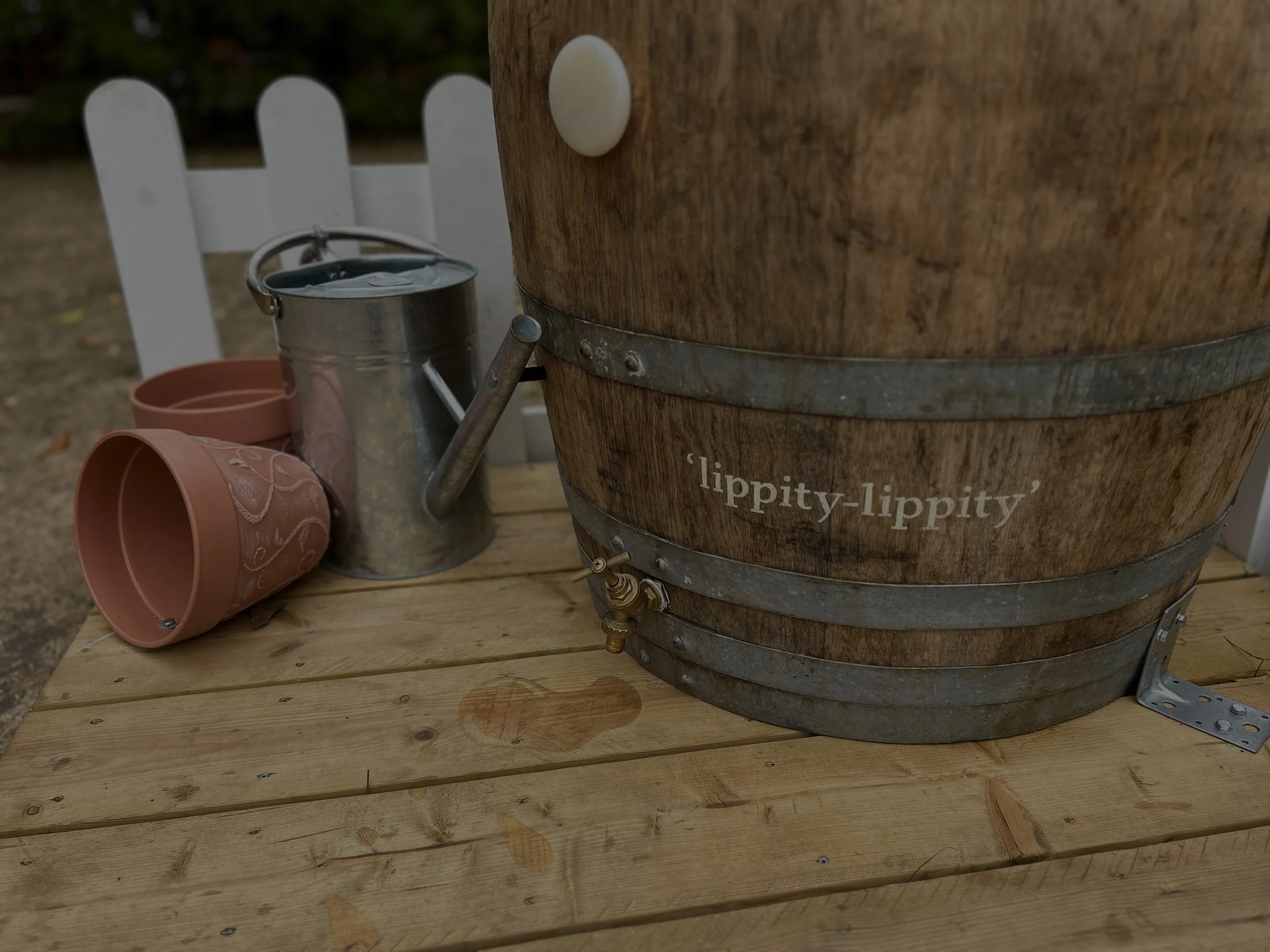 lippity_page 1 background.jpg