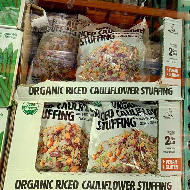 Would you try this Organic Riced Cauliflower Stuffing and/or take it to your Thanksgiving Dinner?! Would your family be supportive or think you were crazy? 🤣

We spotted it today at Costco. We didn&rsquo;t buy it but now I&rsquo;m regretting it... b