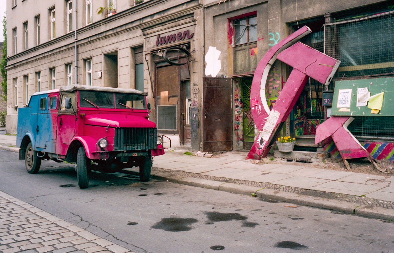  I believe the hammer and sickle was removed from the Peoples Hall, at the time of the photograph it was in front of a squat. May 1990.    
  
 Normal 
 0 
 
 
 
 
 false 
 false 
 false 
 
 EN-CA 
 X-NONE 
 X-NONE 
 
  
  
  
  
  
  
  
  
  
 
 
 