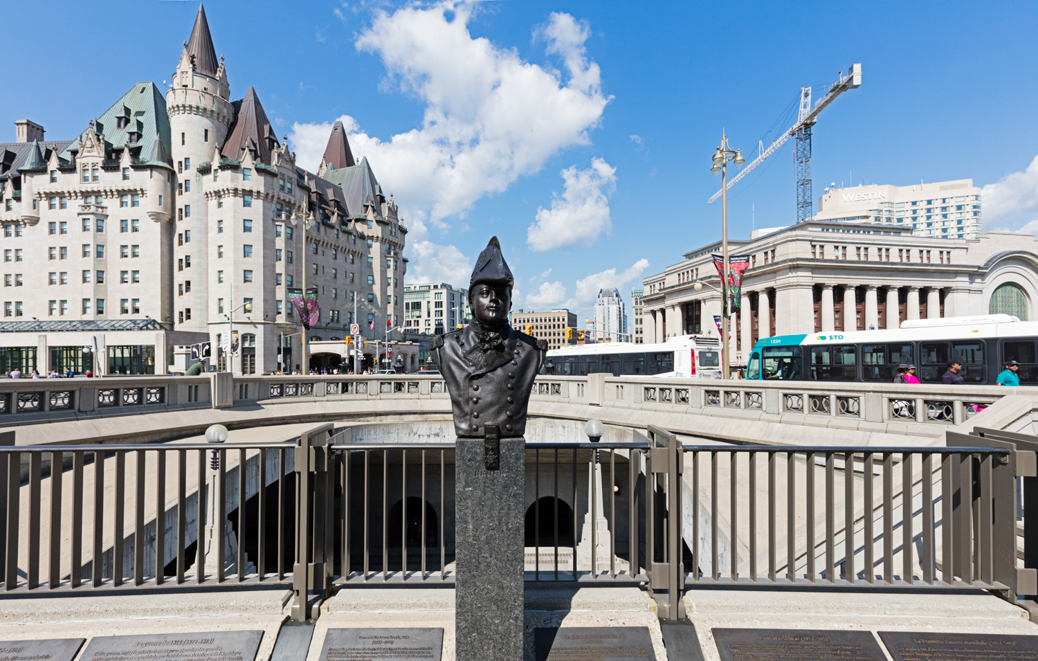 "The Valiants Memorial - Isaac Brock KCB"