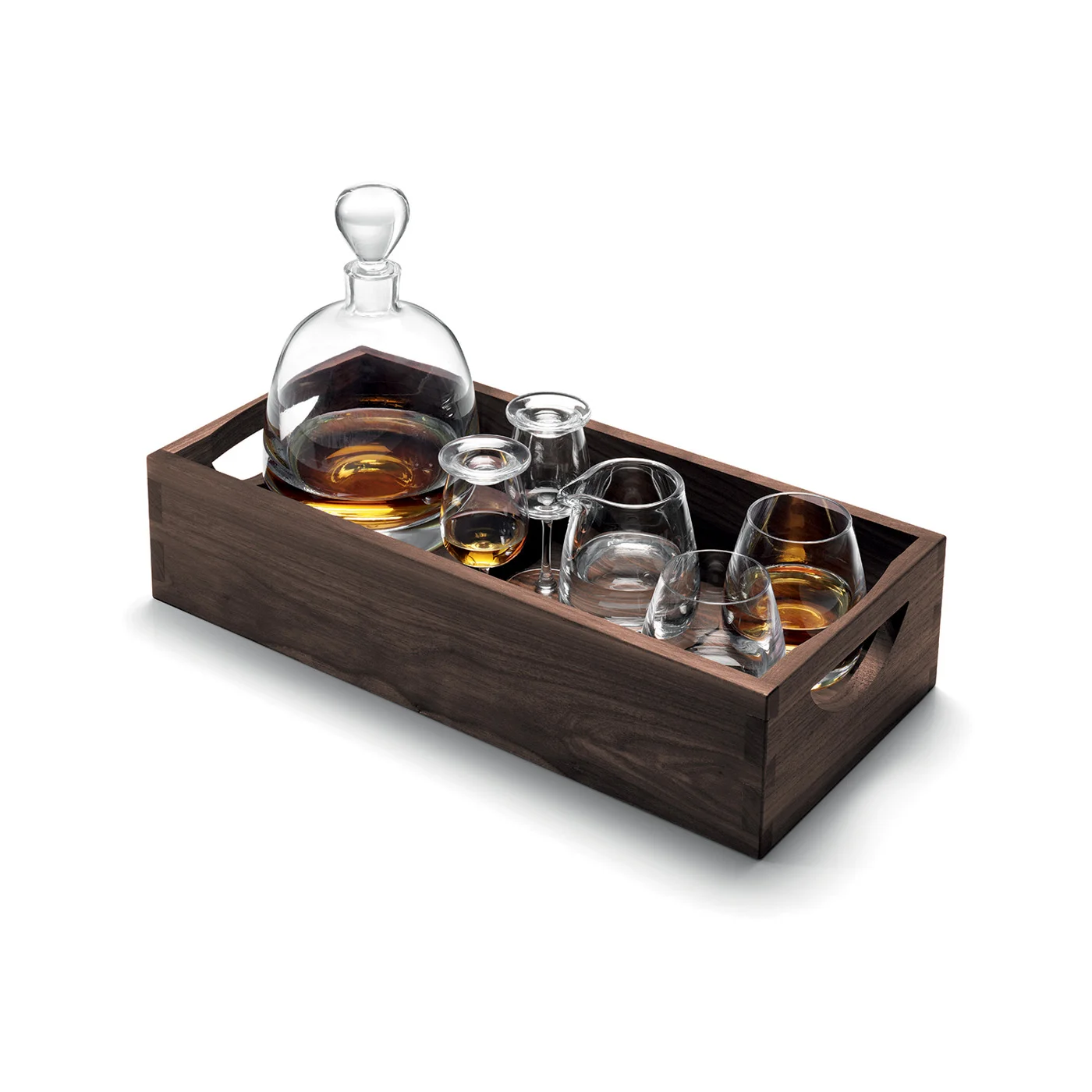 Whiskey Set ISLAY CHF 350.00 1 Decanter, 2 Tumbler, 2 Noising Gläser, 1 Krug, Nussbaum Tablett und Untersetzer
