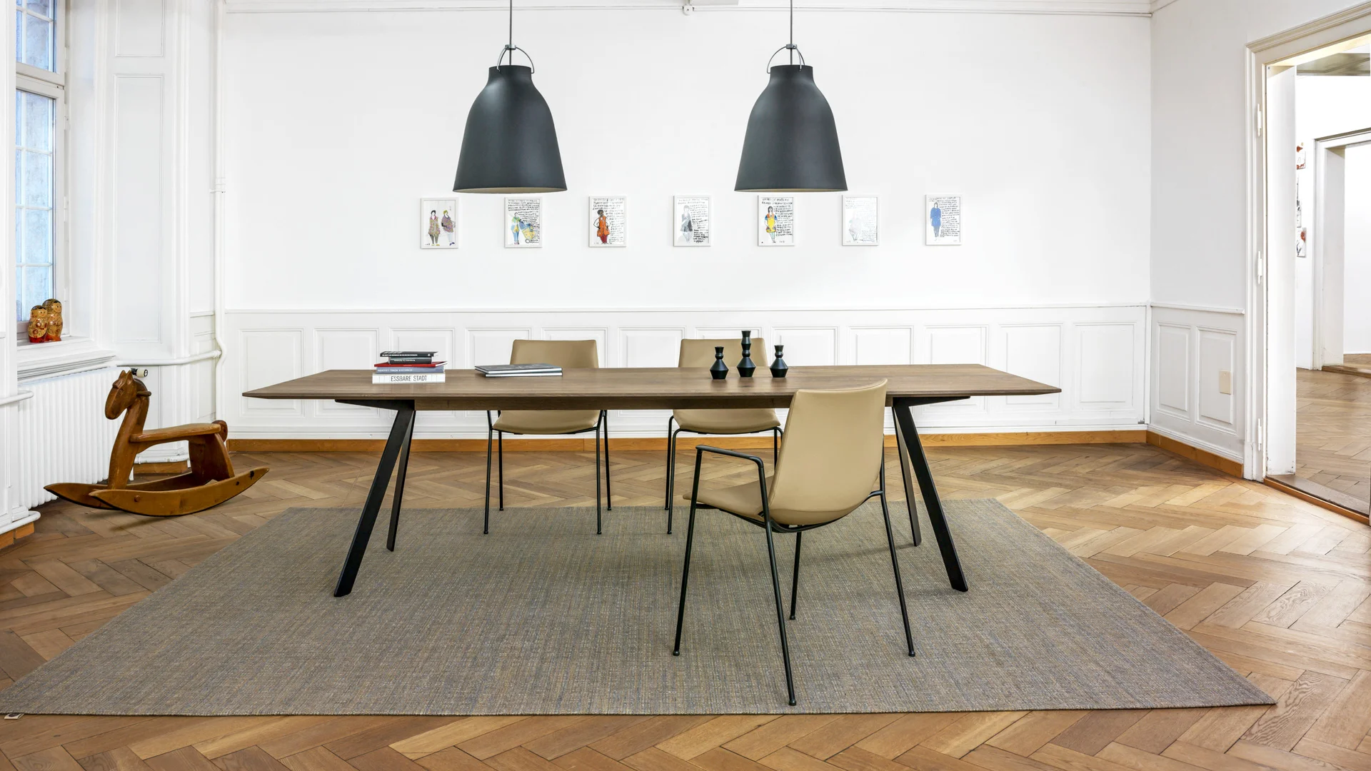 Tisch BARRA + Stuhl NAVA