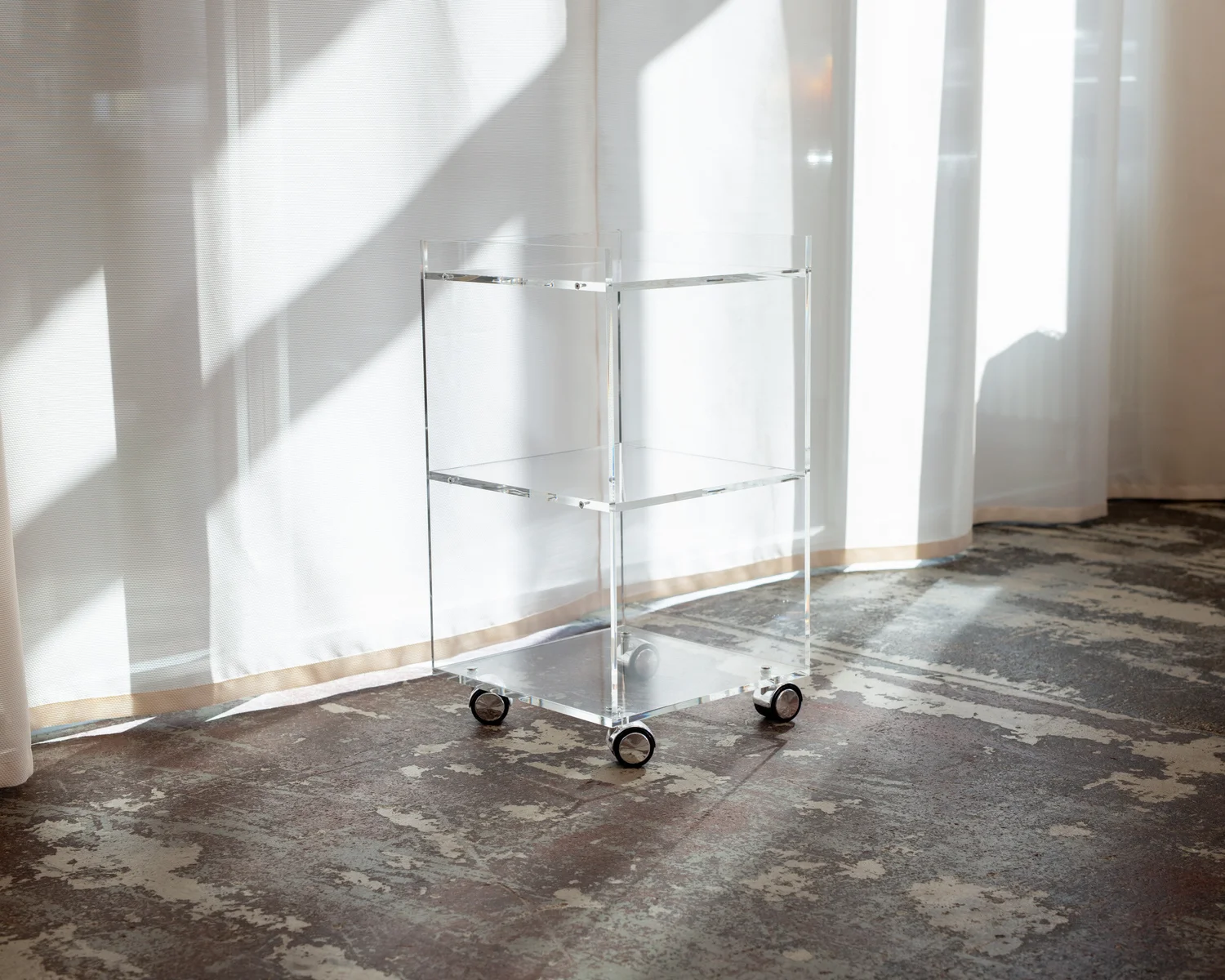 Wohnhilfe — Acrylglas Rollwagen, hoch