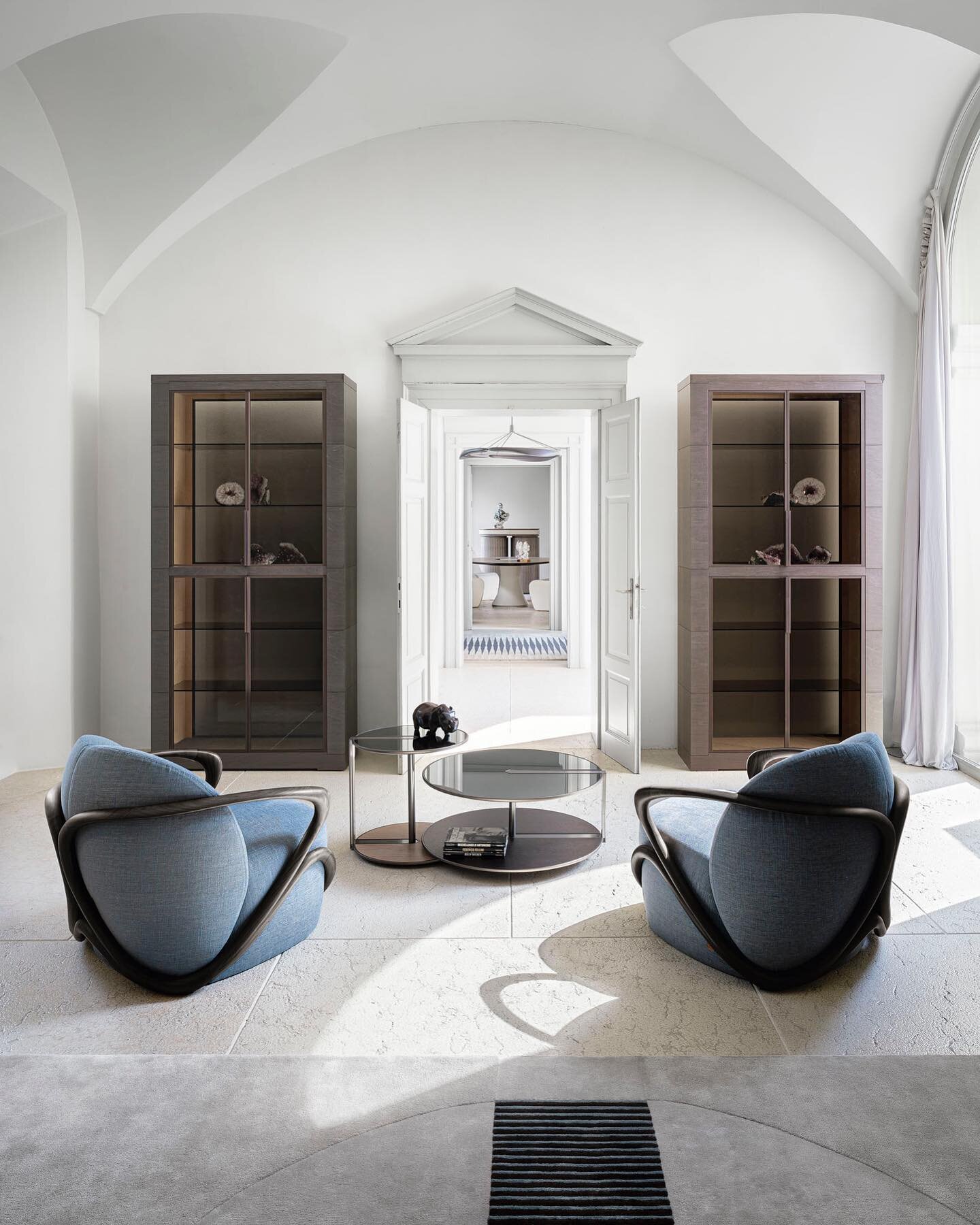 Celebrating the arrival of @giorgettiofficial at Wohnhilfe. Discover the inimitable Italian design objects at Claridenstrasse 25 in Zurich and wohnhilfe.ch. 

#giorgetti #italiandesign #interiordesign #designfurniture