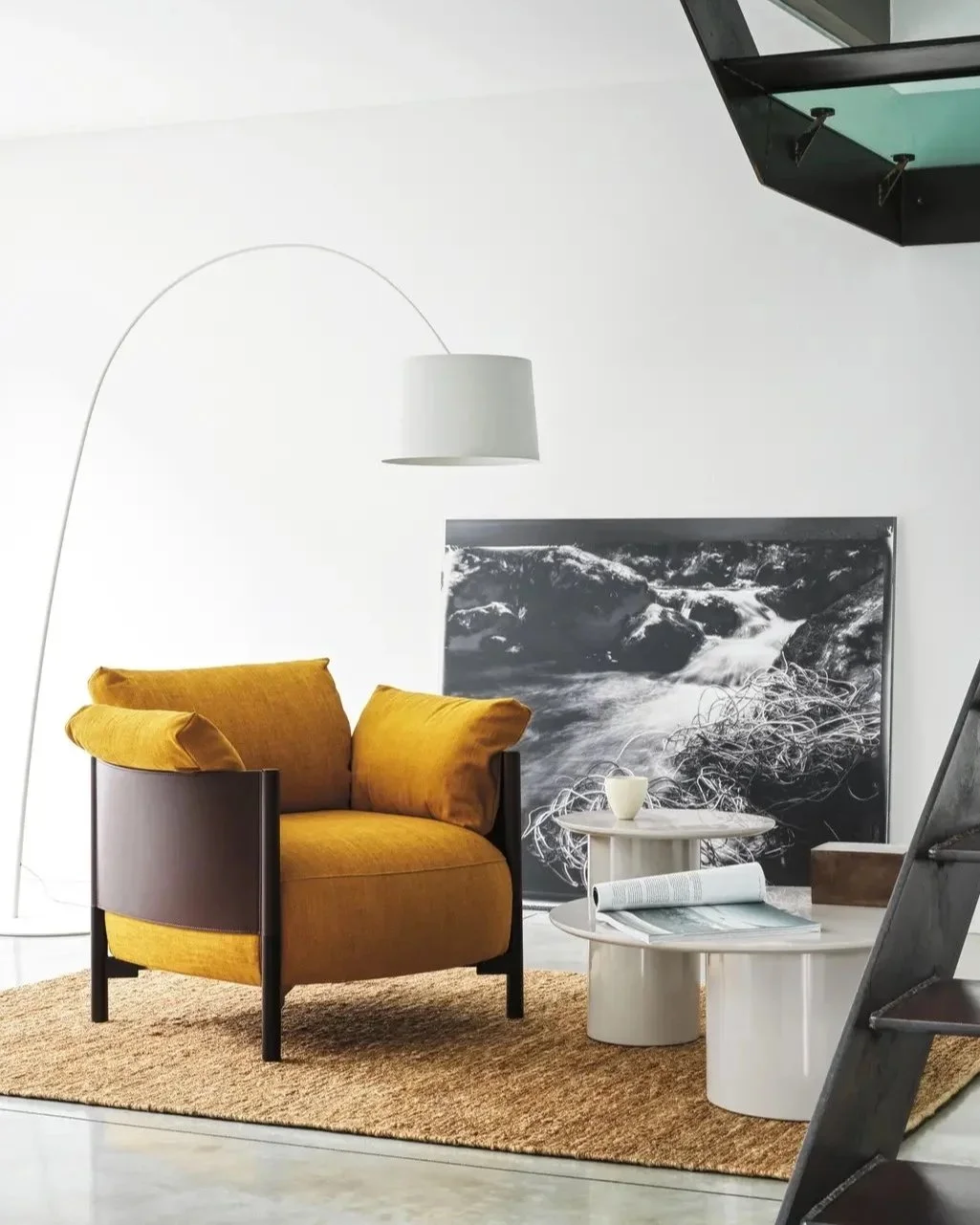 Syren armchair