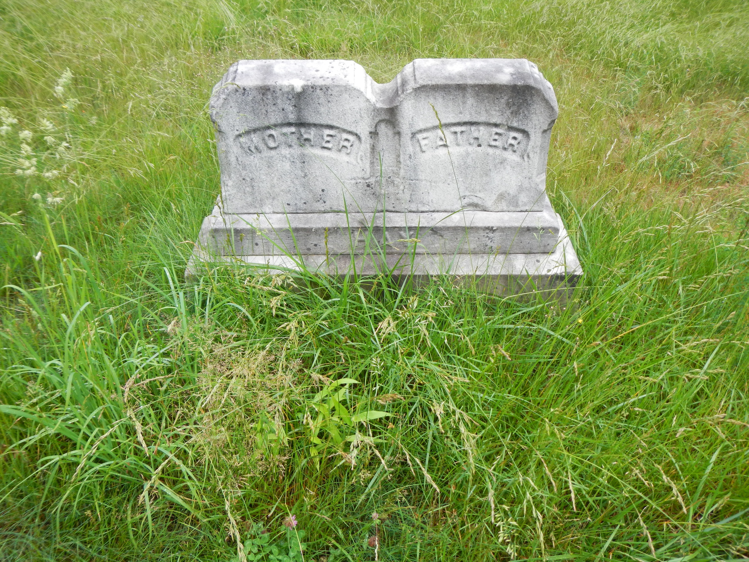 Porltand_Western_Cemetery_Viewing_Headstone_Detail_2013 (2).JPG