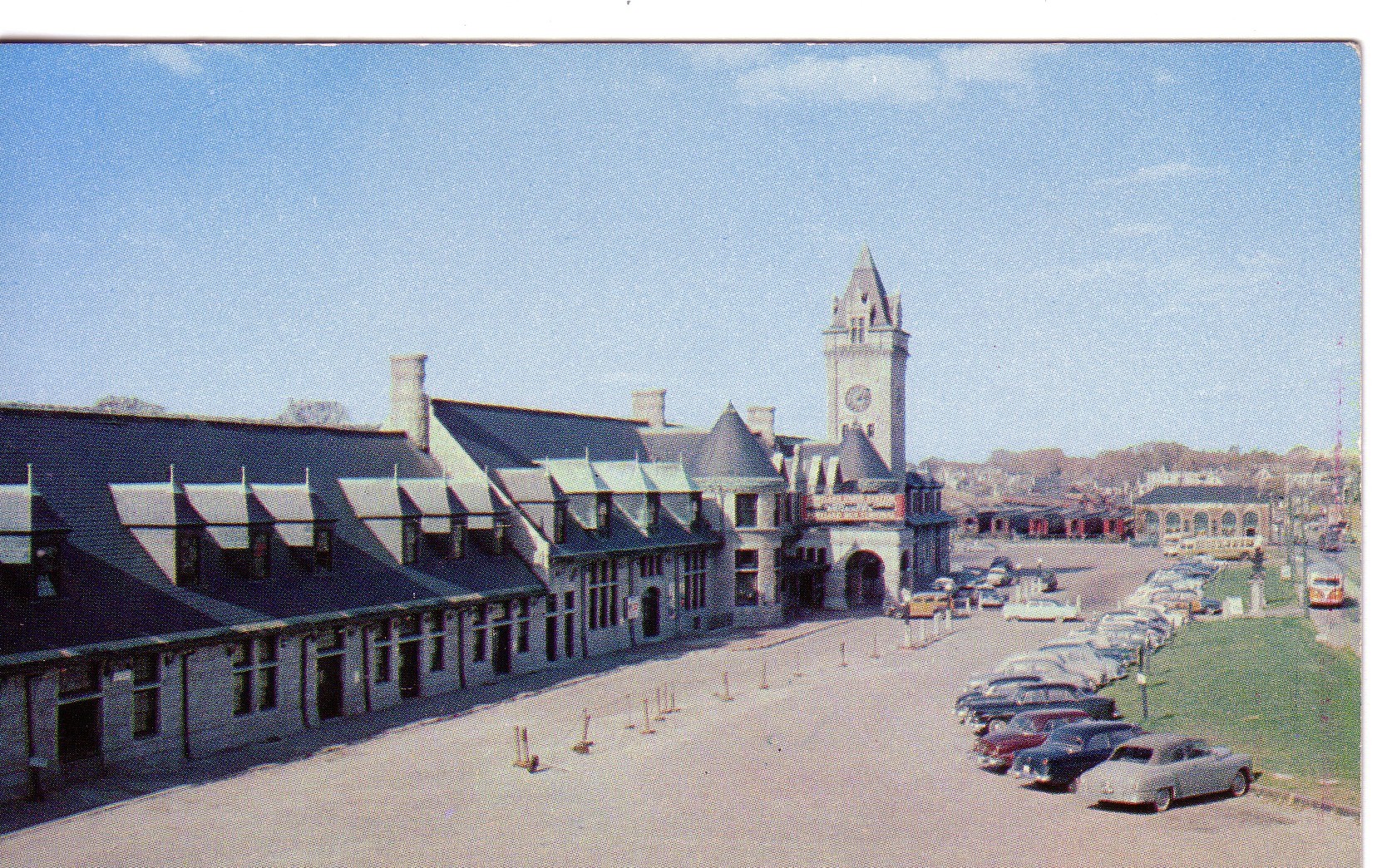 Union Station employed many black Portlanders who worked as Red Caps, food vendors, and matrons.