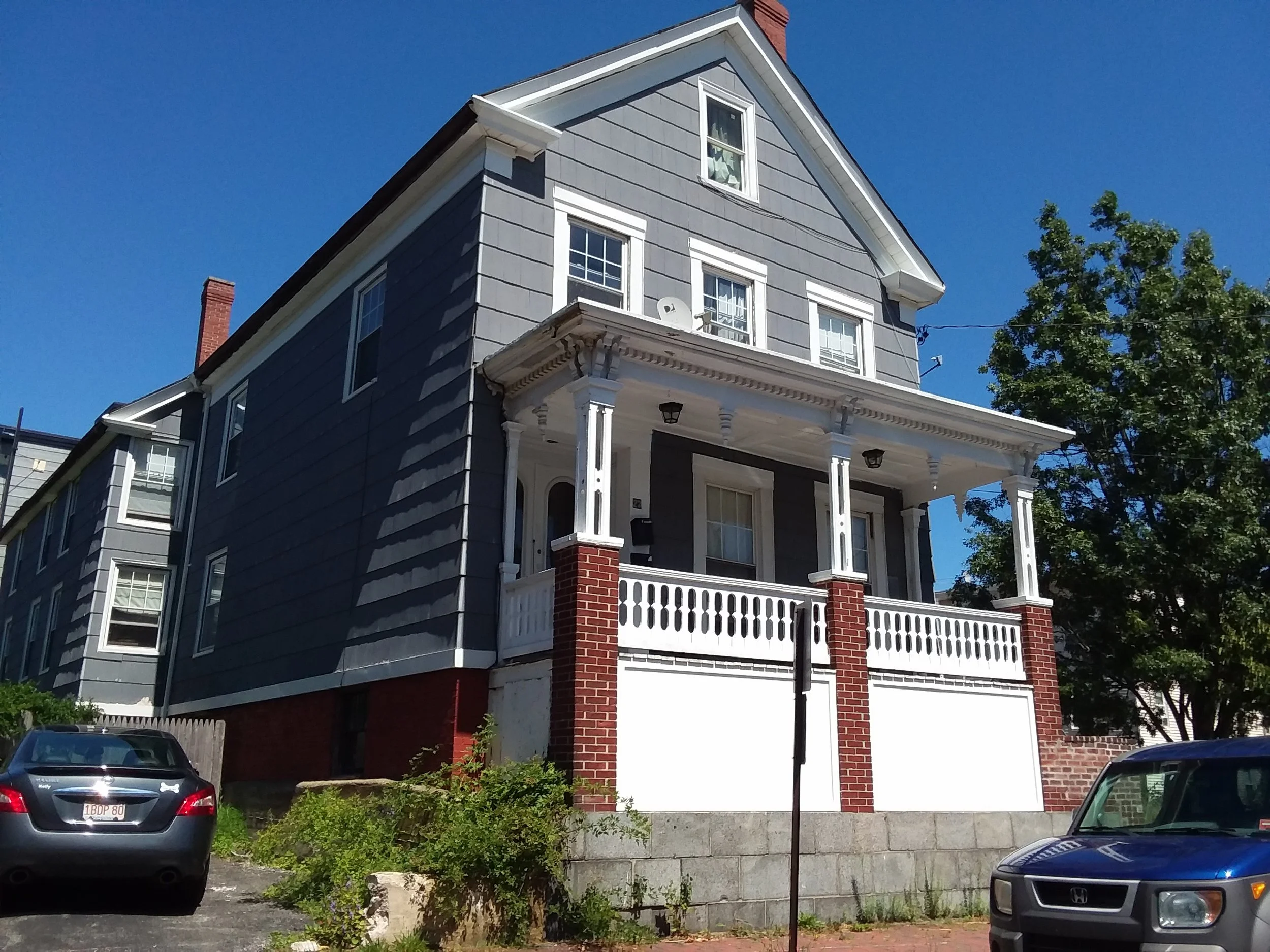 23 Lafayette Street