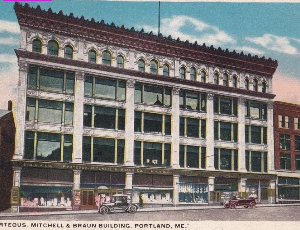 Postcard. Pre-1940's renovation.
