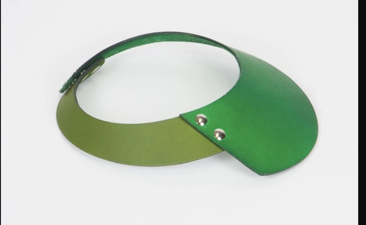 Green collar 1.jpg